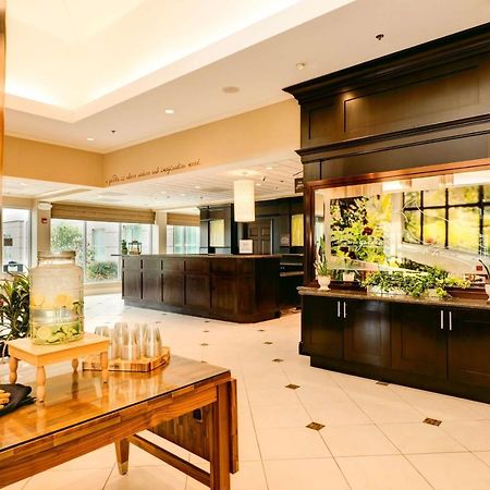 Hilton Garden Inn Columbia/Northeast Экстерьер фото
